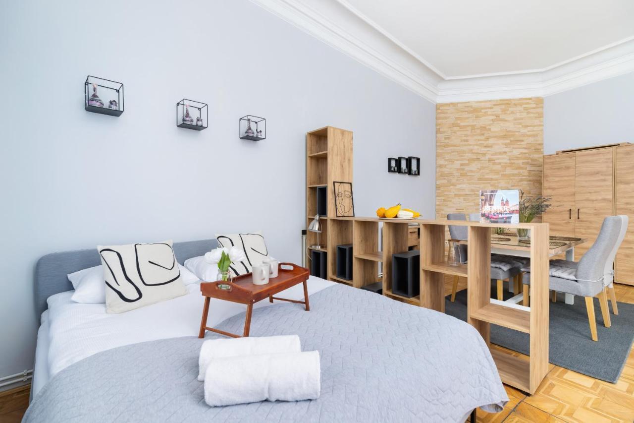Podwale Apartment Uj Downtown Cracow By Noclegi Renters Краков Экстерьер фото