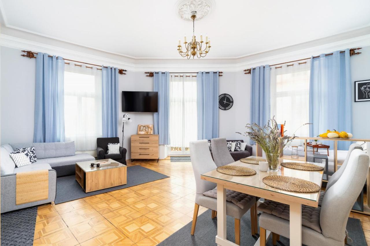 Podwale Apartment Uj Downtown Cracow By Noclegi Renters Краков Экстерьер фото
