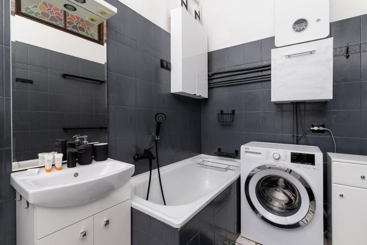 Podwale Apartment Uj Downtown Cracow By Noclegi Renters Краков Экстерьер фото